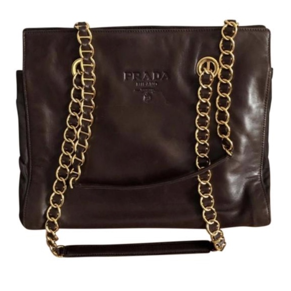 gold chain strap bag